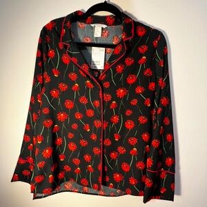 NWT H&M blouse 🤍